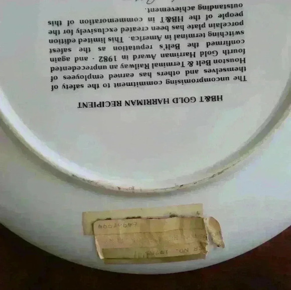 Collectable HB&T Gold Harriman Recipient Fine Porcelain Plate Series #4 649/1000 - Picture 4 of 8